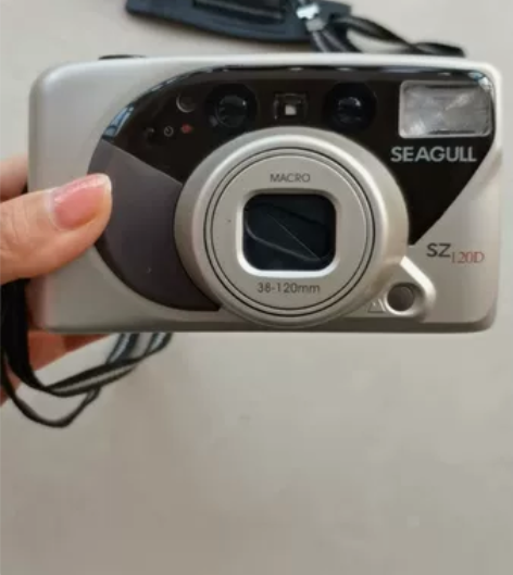 海鸥变焦照相机，有相机套，有盒子，完好且品...
