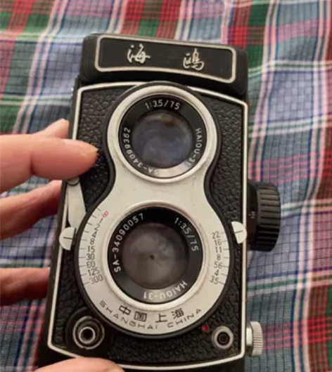 老海鸥相机一台 ，不会玩，当配件卖，成色还...