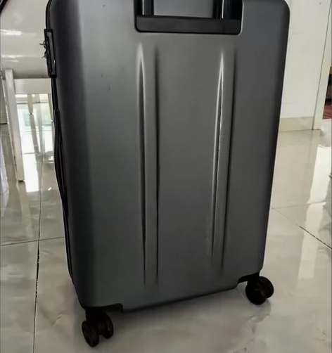 全新小米90分旅行箱26寸大容量登机箱女2...