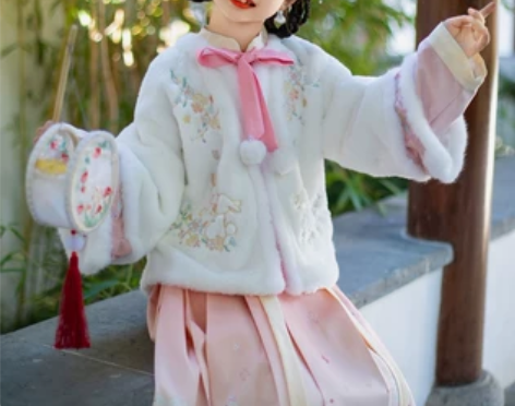 明制汉服日常超仙女现货女童冬季加厚马面裙古...