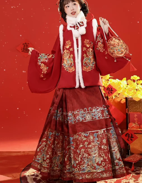 洛芷妤明制妆花马面裙套装女2023新款方领...