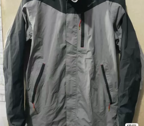 XL二手迪卡侬夹克外套休闲服防风衣偏大!偏...