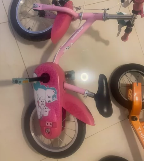 迪卡农14寸儿童自行车，九成新，给钱就卖 ...