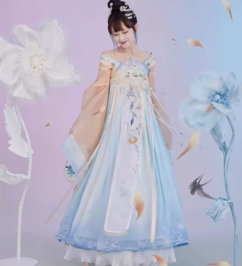 七月夕嫦笙 M码全套 上衣?齐胸裙?诃子 ...