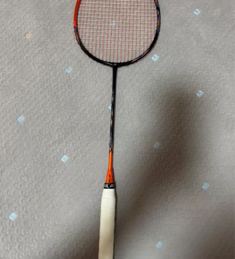 尤尼克斯天斧77pCH版刚买质保还没扫微瑕...