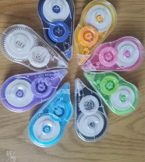 6只修正带库存涂改带一盒5只装，一只30米...