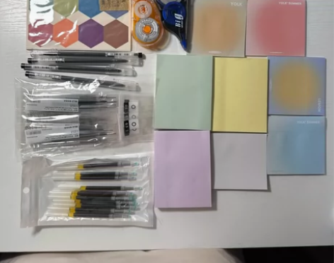 闲置学习用品 全新真彩0.5中性笔针管笔4...