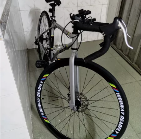 【低价出售】死飞自行车成年人单车公路赛山地...