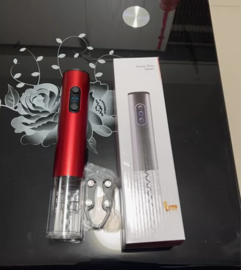 全新电动开瓶器，仅剩两个，包邮包邮[ok]...
