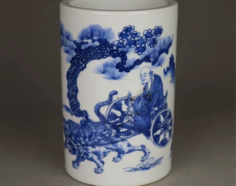 青花鬼谷子下山笔筒仿古摆件 尺寸:高度12...