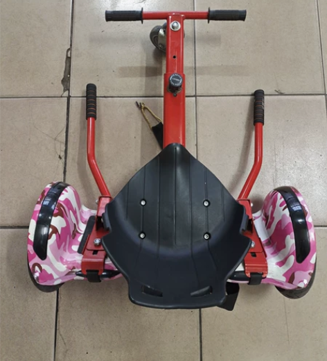 新买的没玩几次，平衡车带架一起出， 感兴趣...