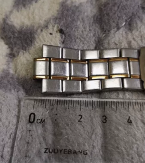 二手天王牌表链配件，一侧接口缺件，按图发货，售出不退不换，不...