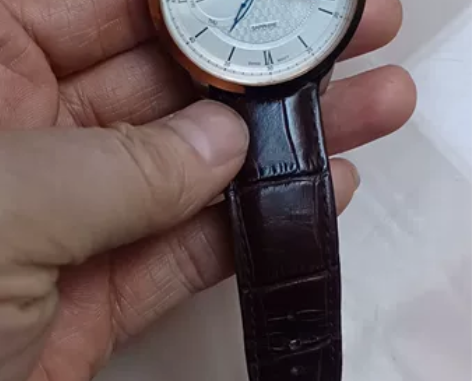 天王石英手表，没有表把，当配件机出售，不包...