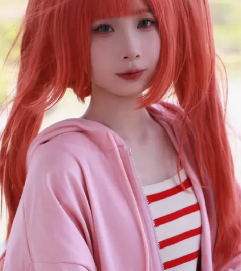 稻叶乡子cos 地狱老师 都是自己单买的衣...