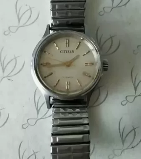 西铁城机械女表  走秒 55-2216不保...