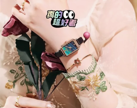 捡漏款【网红方形手表】爆款小绿表女士复古气...