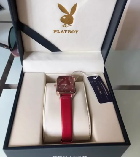 全新专柜正品花花公子女表playboy镶钻...
