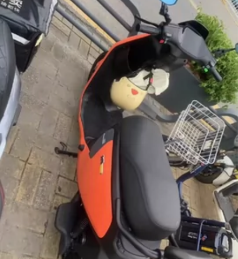 新国标九号f90 发票合格证都在APP可过...