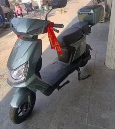 台铃电动车全新，急用钱，便宜出售 感兴趣的...