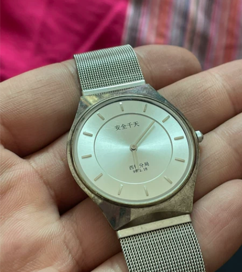 【9新】罗西尼超薄手表 感兴趣的话点“我想...