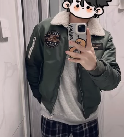 KAMA卡玛翻领印花短款夹克棉棒球服棉服男...