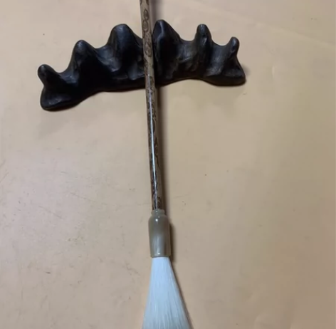 细嫩光锋纯羊笔（齐头笔）一支 尺寸：出锋6...