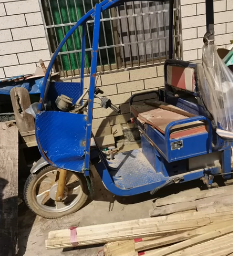 闲置品牌三鑫三轮车 便宜处理掉2600 感...