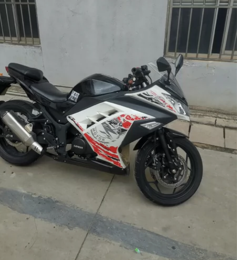 18年国产小忍者250，安全行驶7千多公里...