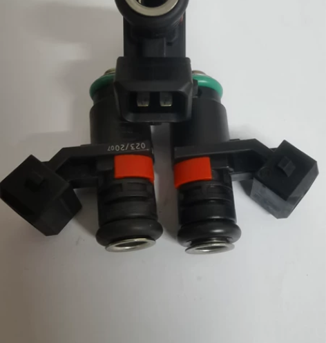 适用三友摩托车150C喷油嘴 喷射器国产杂...