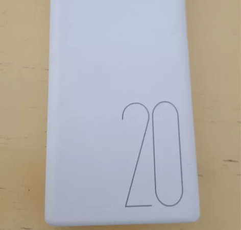 罗马仕的充电宝，买了之后没用过，两万毫安大...