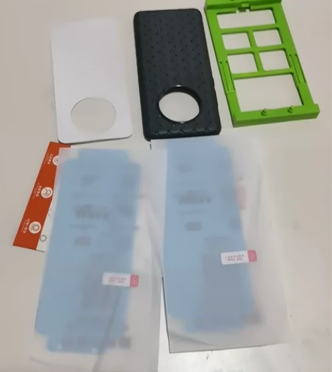 mate40已经卖了，余下羽博品牌手机壳和...