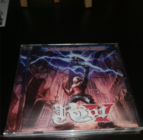 Riot V??–?Unleash The...