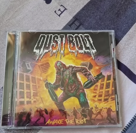 Dust Bolt Awake the R...