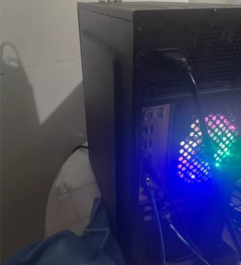 逆世界i7，8700升十二线程/16G/R...