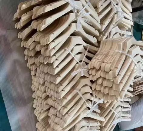 45元30个全新实木衣架包邮。女装衣架服装...