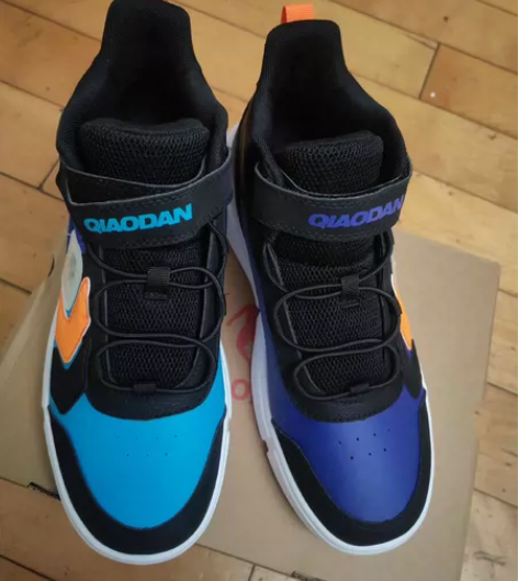 全新正品，断码清仓，39码乔丹男童运动鞋春...