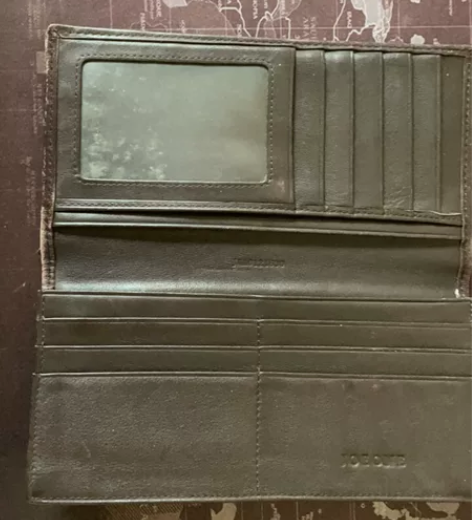 个人闲置九牧王钱包！有需要的M！ 感兴趣的...