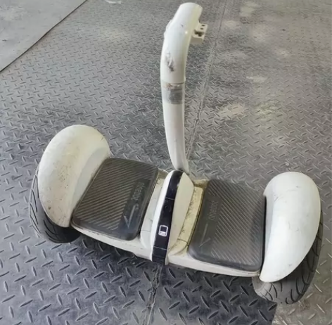 小米九号平衡车，把手提断了，无维修，功能正...