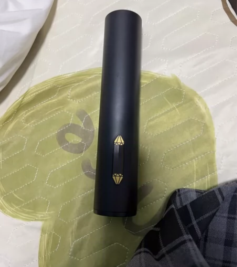 电动开红酒工具，装电池使用，用过几次，卖出...