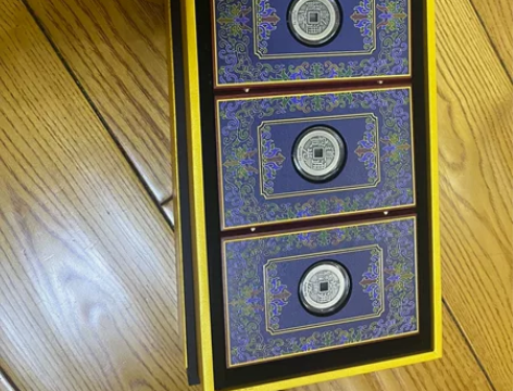 999足银摆件钱到家笔筒彩色版花梨木笔筒书...