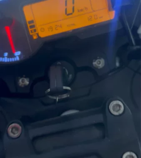贝纳利 小暴龙125 摩托车 原价9480...