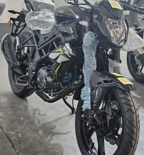 贝纳利红宝龙，全新，原价10800，现在打...