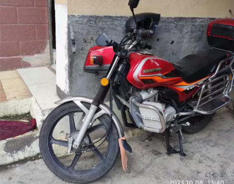 出售闲置五羊本田150摩托车一部，车况精品...