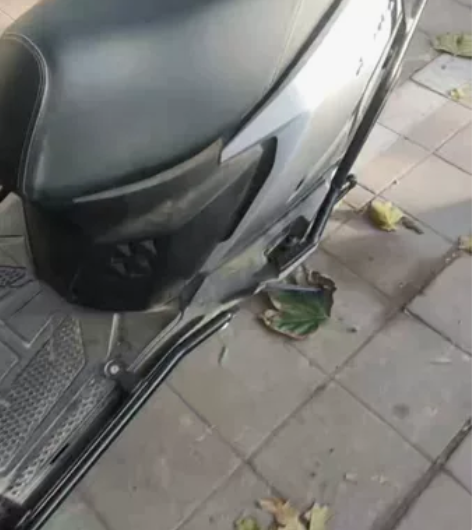 铃木uy 125手续齐全，21年十月份出厂...