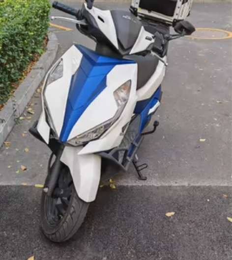 本田nx125 摩托车，23年3月上牌，一...