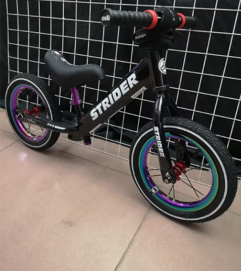 清仓strider pro儿童平衡车滑步车...