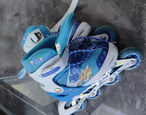 小童闲置旱冰鞋一共穿加一块不超过五次，唯品...