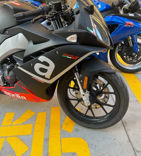 准信阿普利亚150 手续齐全，随时过户??...