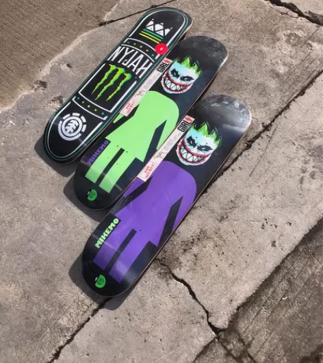 girl小火人联名款滑板板面，专业进口滑板...