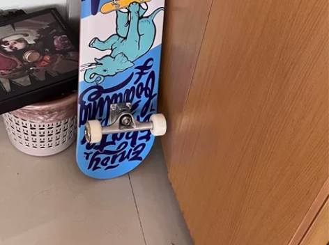 急出原价3OO多的初学者滑板男女学生入门级...